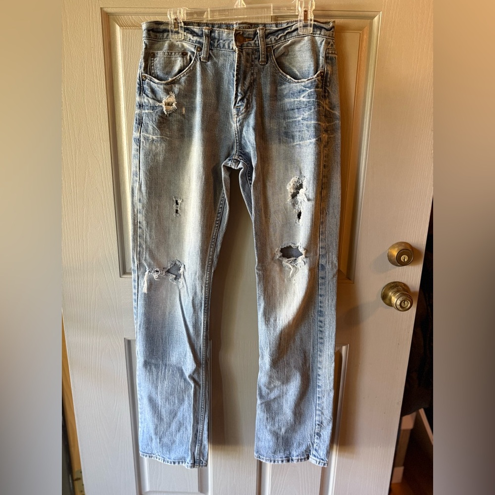 American Eagle Outfitters Light Blue Distressed Slim Jeans